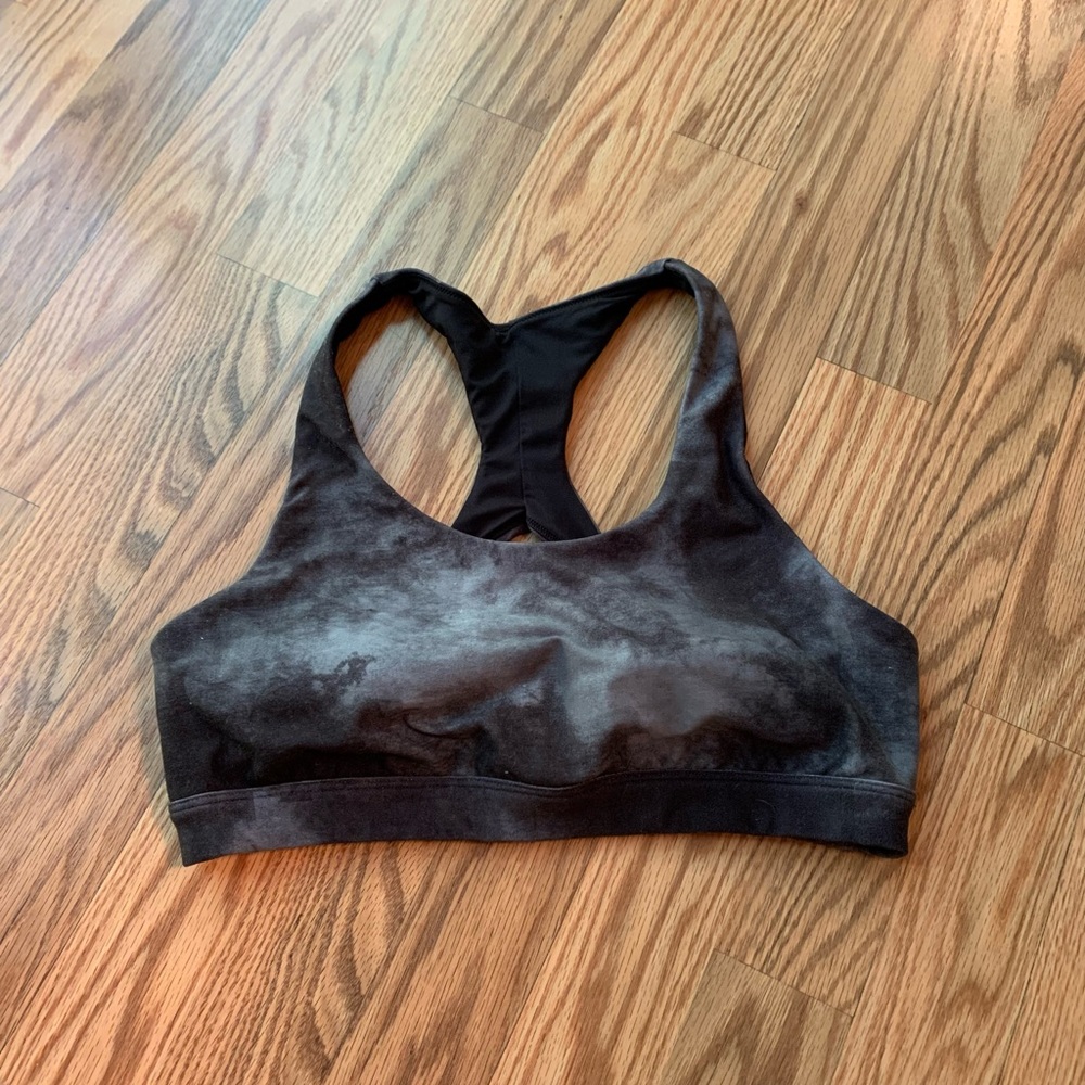 Gilly Hicks Sports Bra